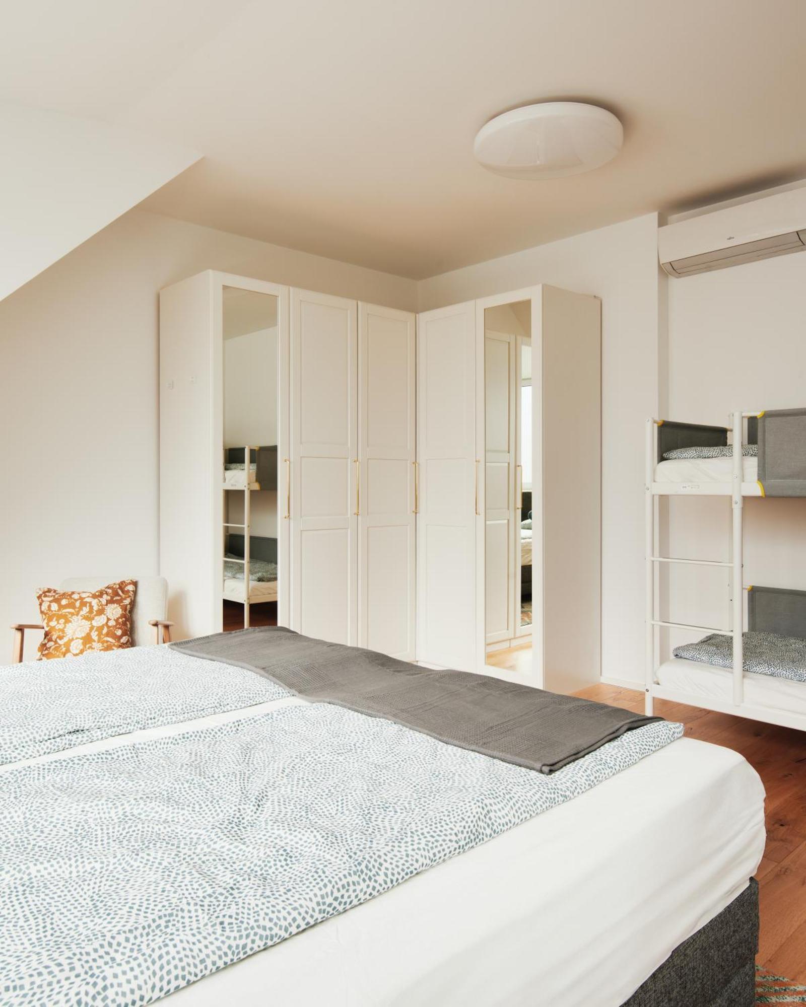 New Spacious Ultra-Modern Apartment In Wien Westbahnhof Екстериор снимка